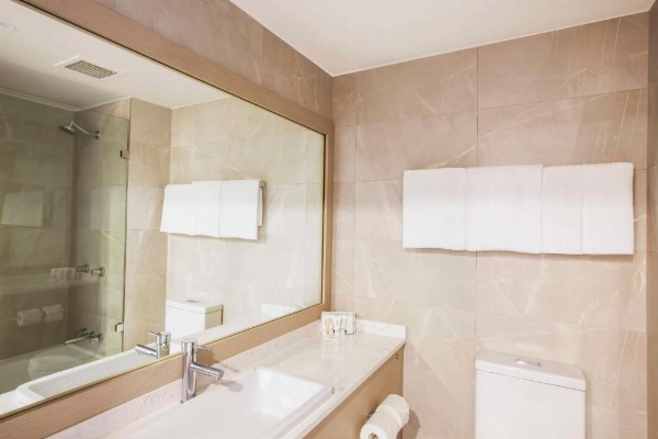 Metro Aspire Hotel Sydney image 23